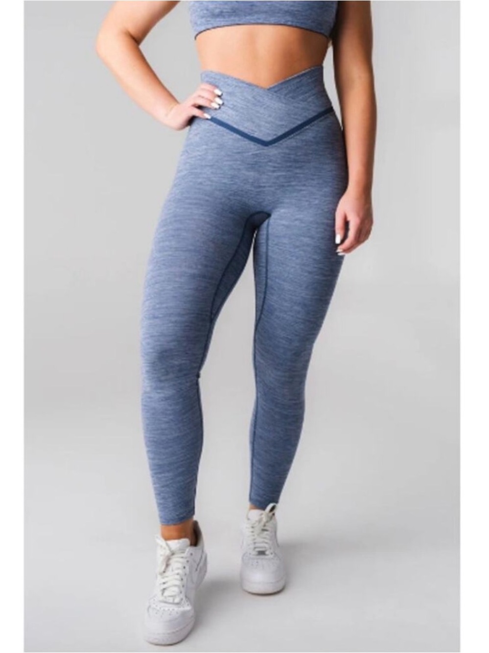 Vitality Daydream V High Rise Legging in Navy Sky Size Medium